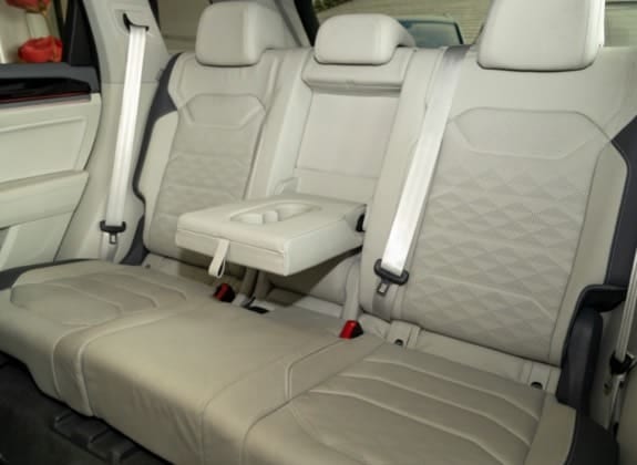 Volkswagen Touareg 3