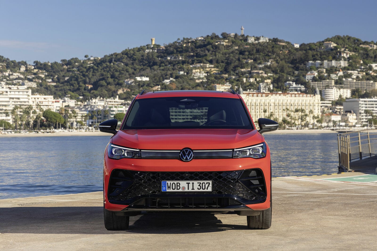 Volkswagen New Tiguan 4
